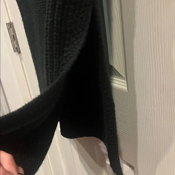 Trouve’ Black Knit Sleeveless Tunic Top - Picture 5 of 7